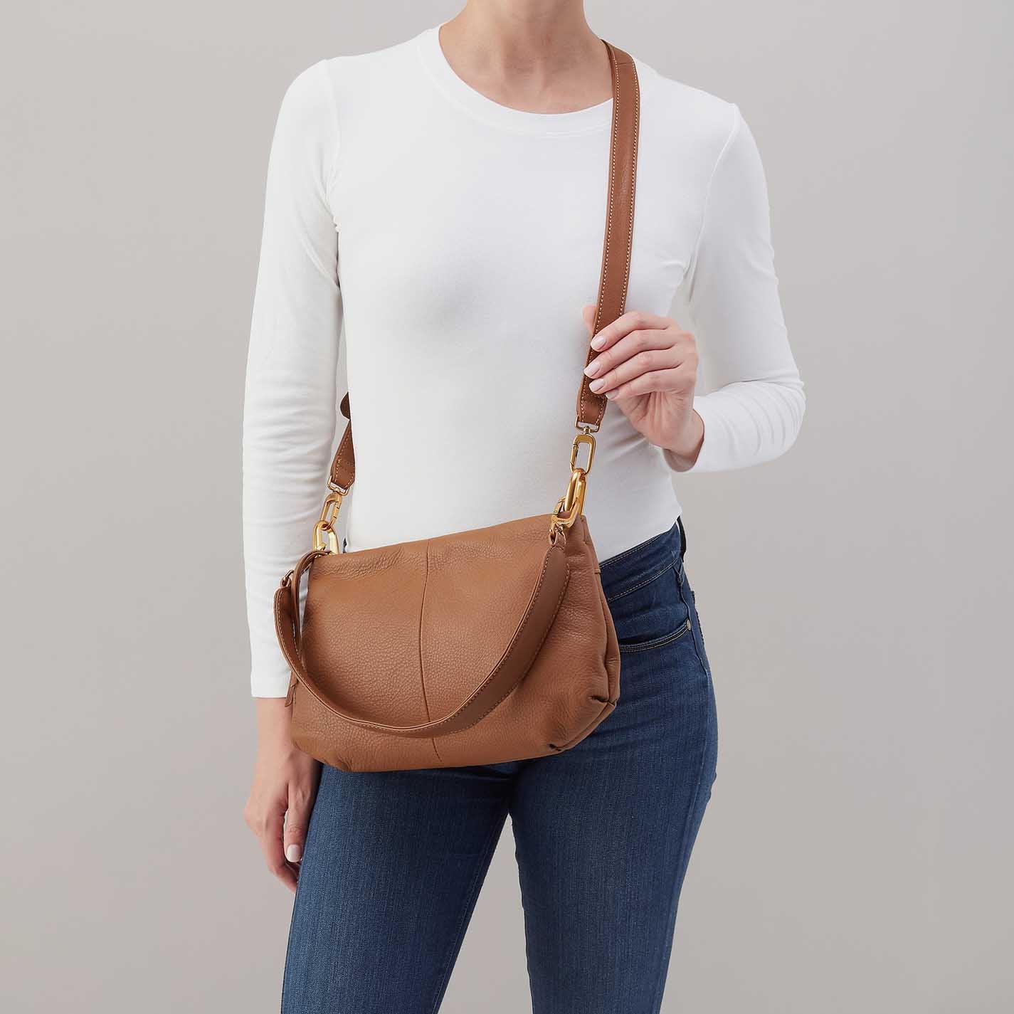 Advance Shoulder Bag in Pebbled Leather - Timber Brown - Image 3