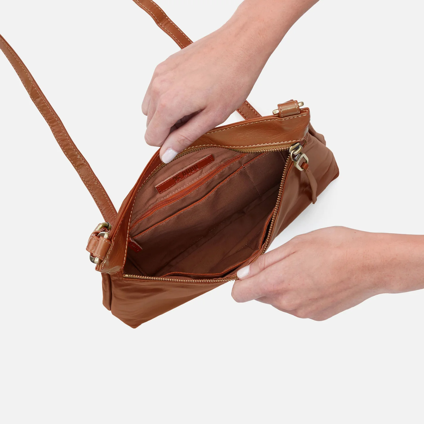 Cambel Crossbody In Polished Leather - Truffle - Image 3