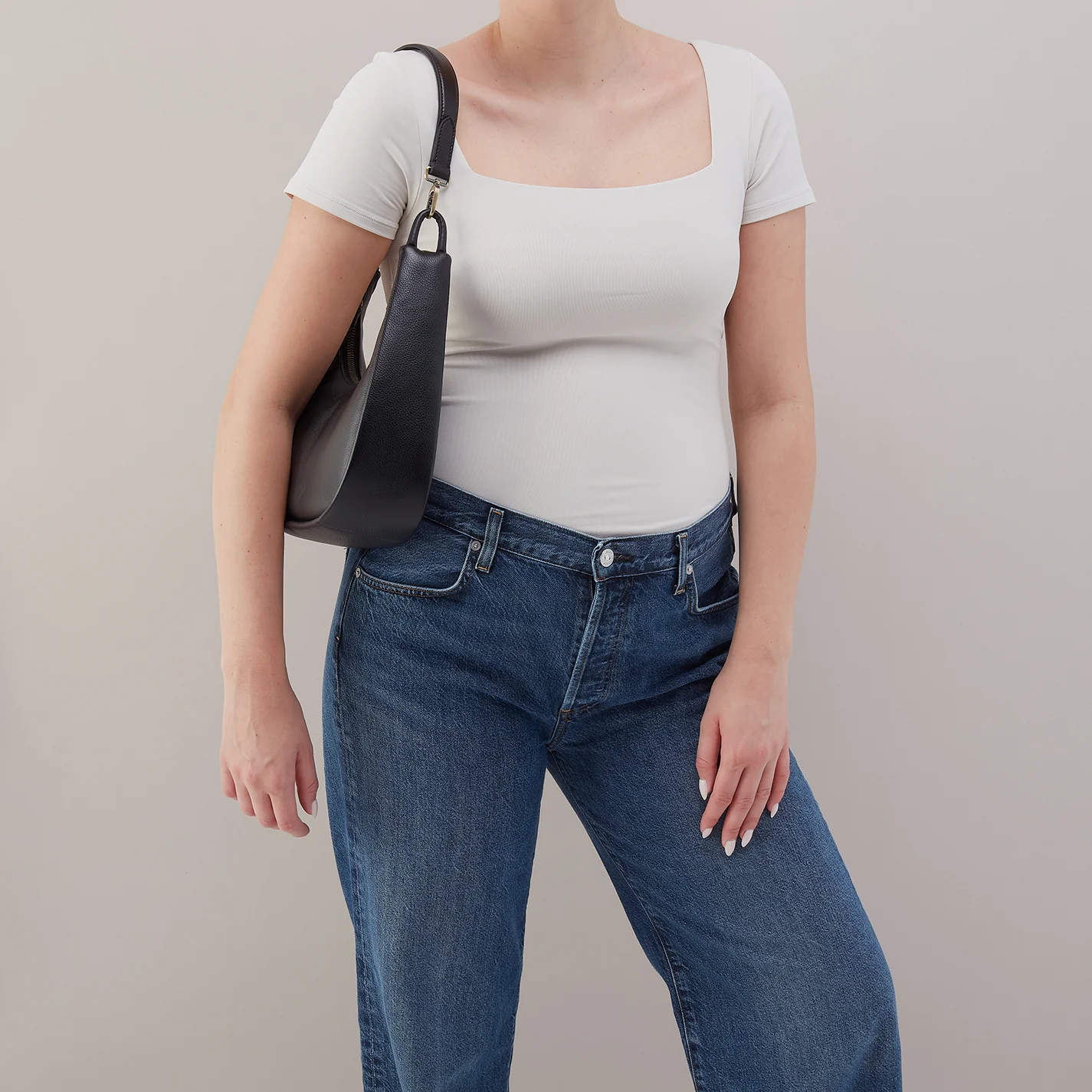 Cass Small Shoulder In Pebbled Leather - Black - Image 3