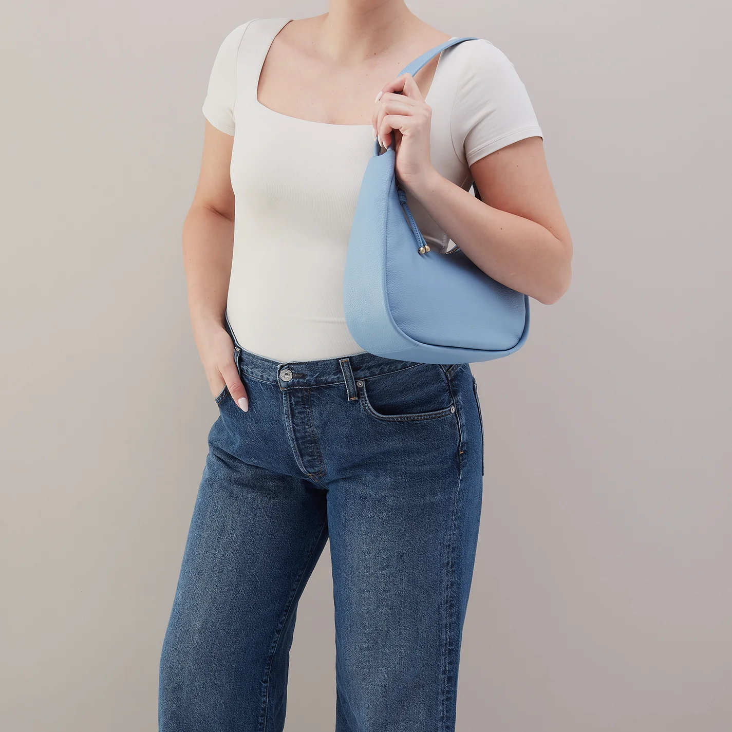 Cass Small Shoulder In Pebbled Leather - Seabreeze - Image 3