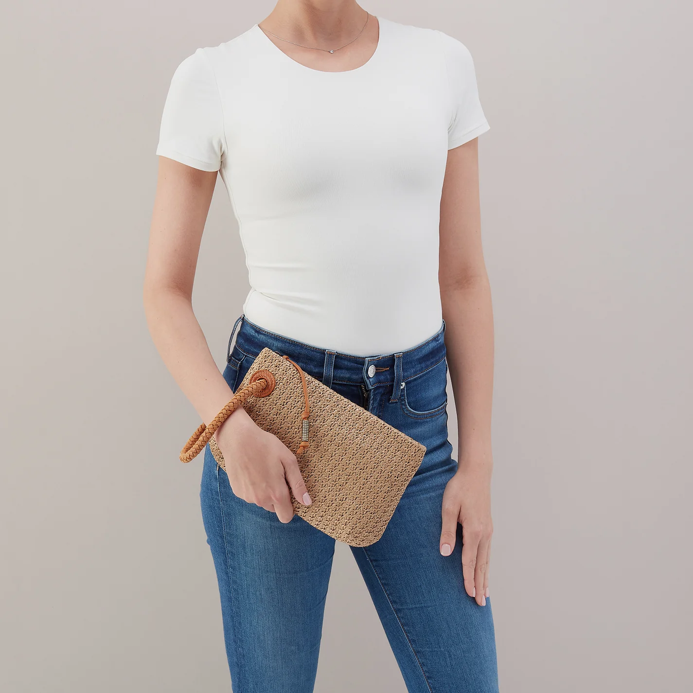Daisy Daze Large Wristlet In Woven Straw - Meadow Woven Straw - Image 3