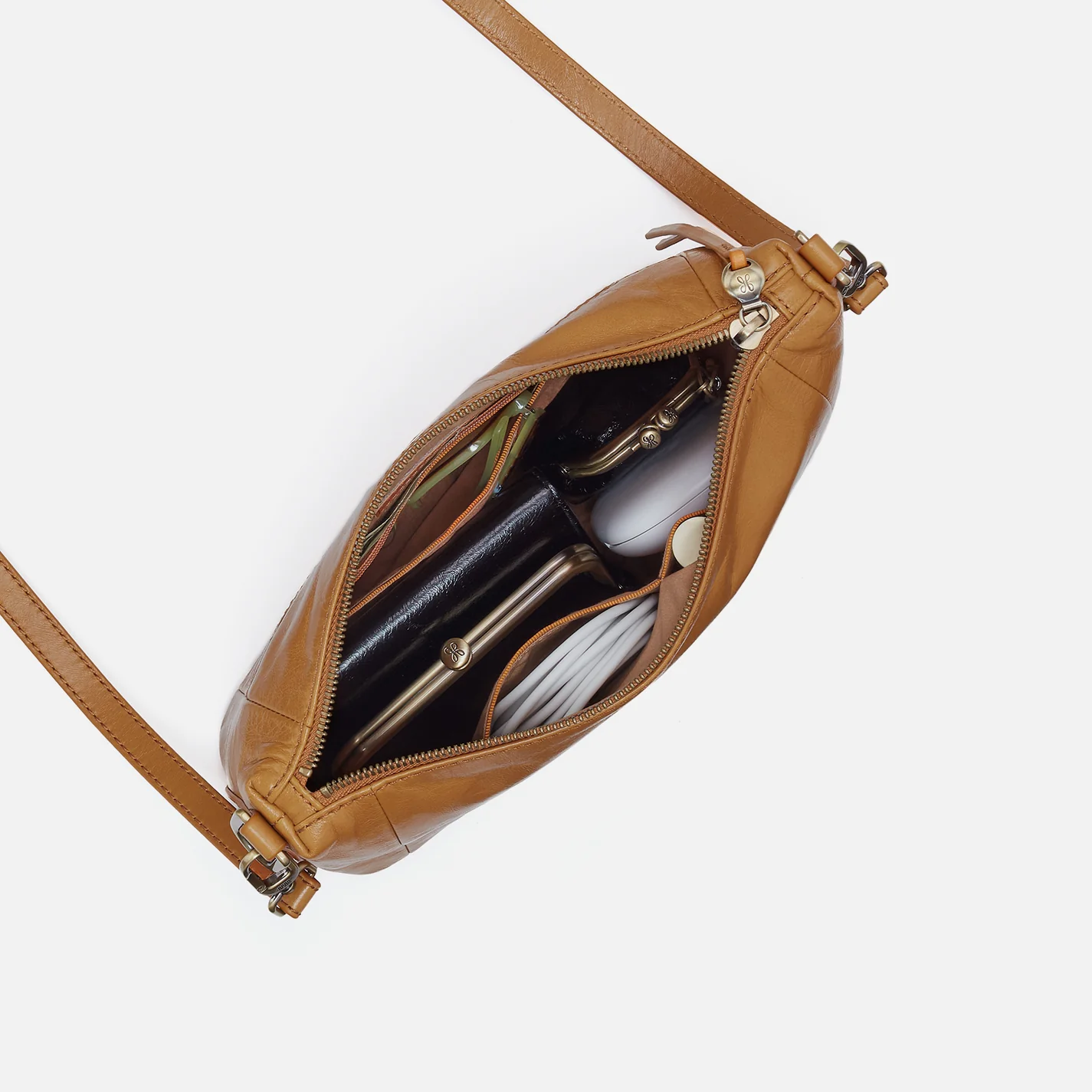 Darcy Carry-All Crossbody In Polished Leather - Natural - Image 4