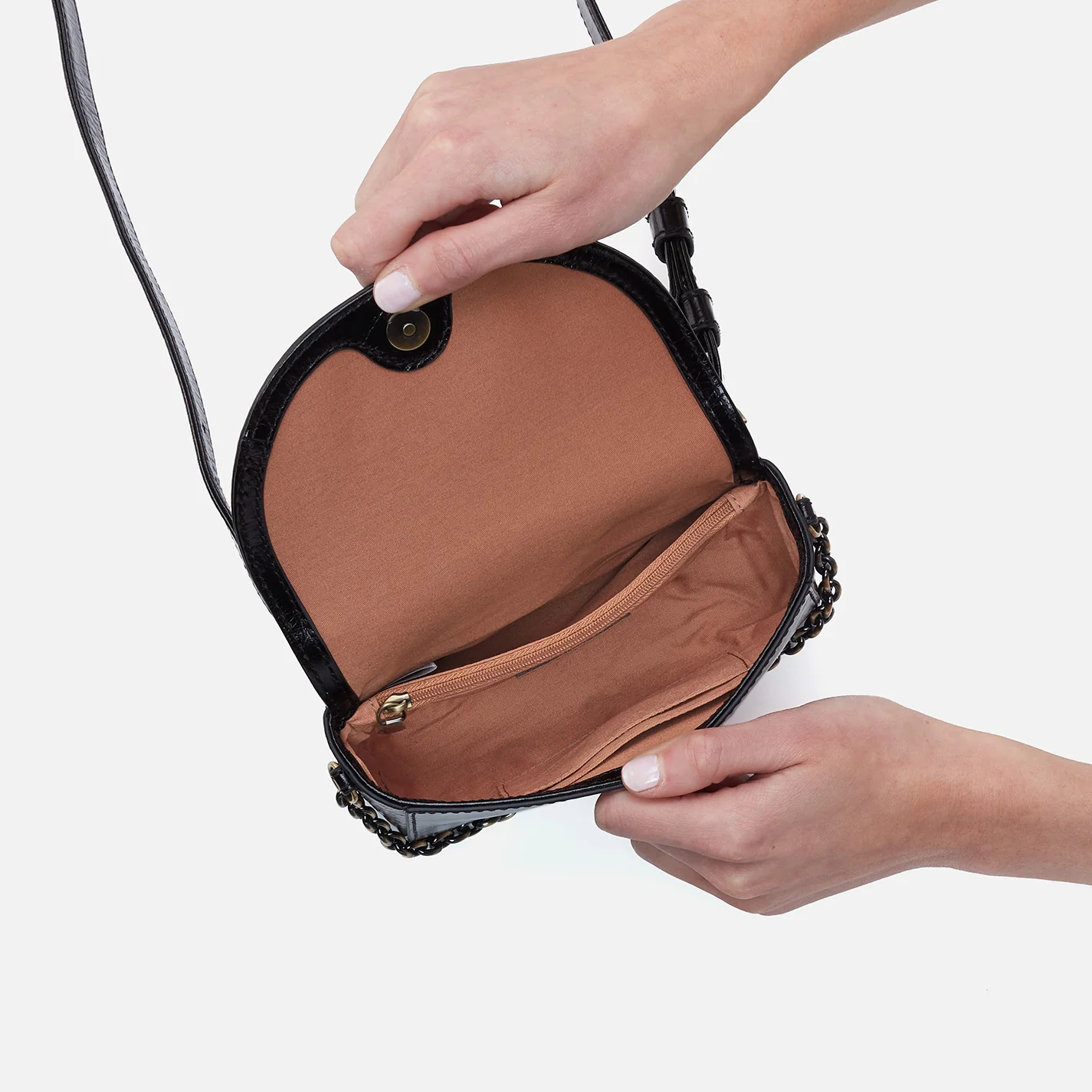 Drake Belt Bag In Polished Leather - Black - Image 3