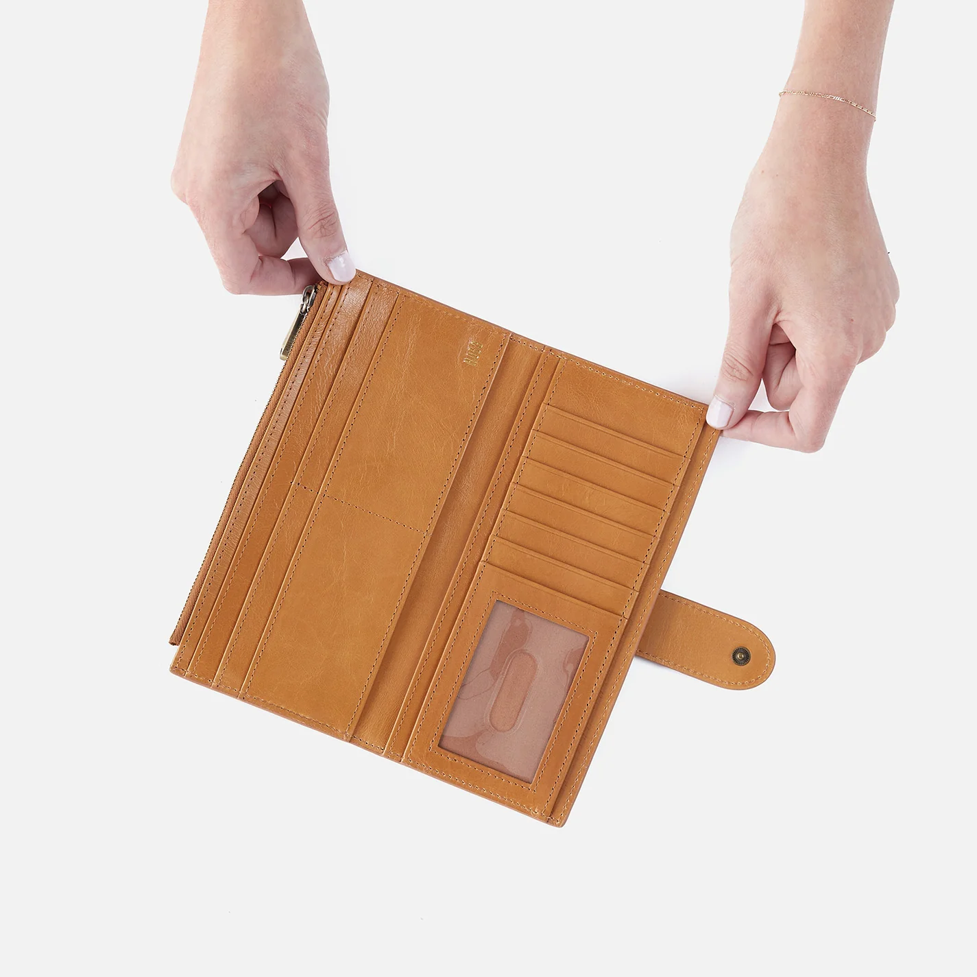 Dunn Continental Wallet In Polished Leather - Natural - Image 4