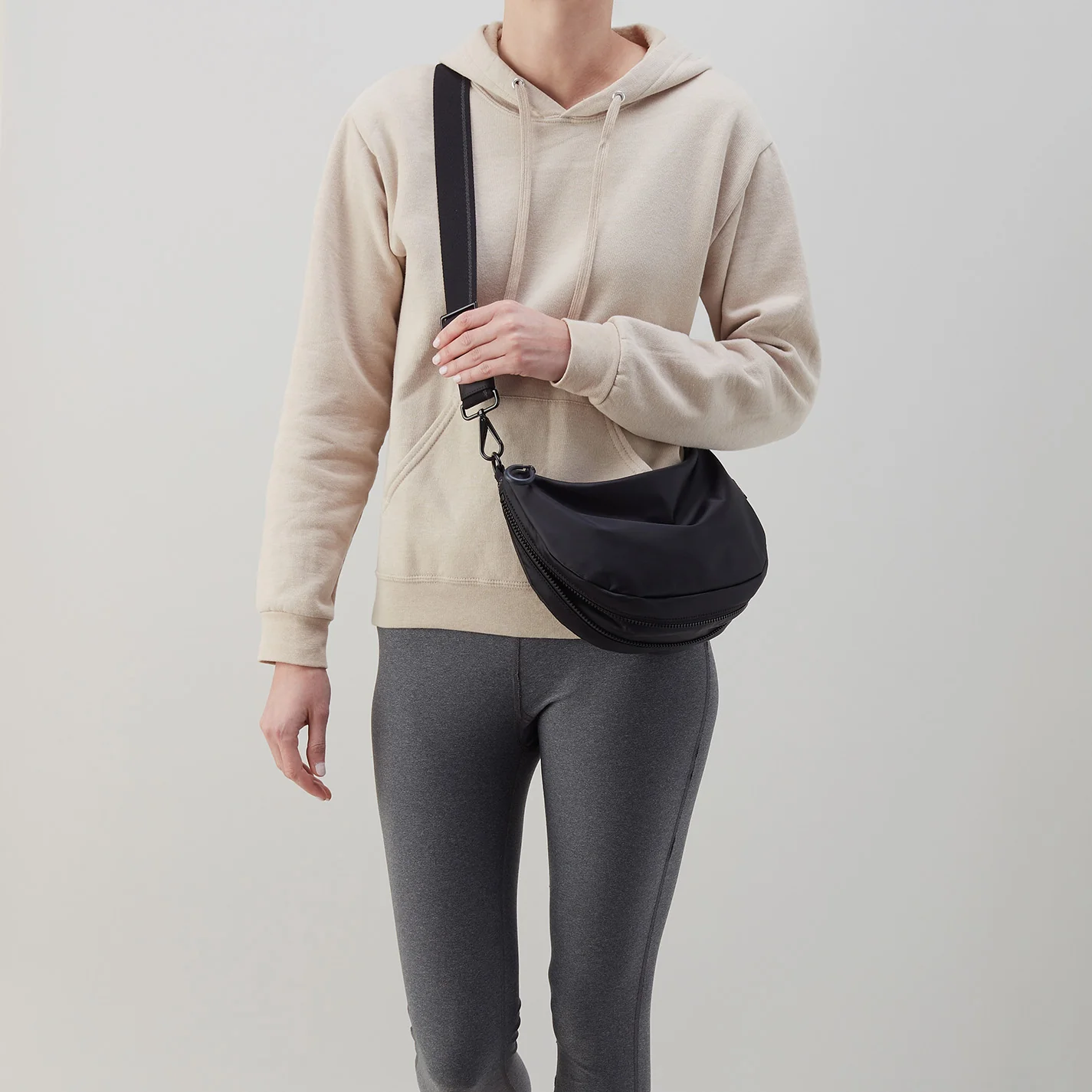 EVERY WEAR Quilted Crossbody in CaRefiber recycled nylon - Jet with Ocean Quilt - Image 9