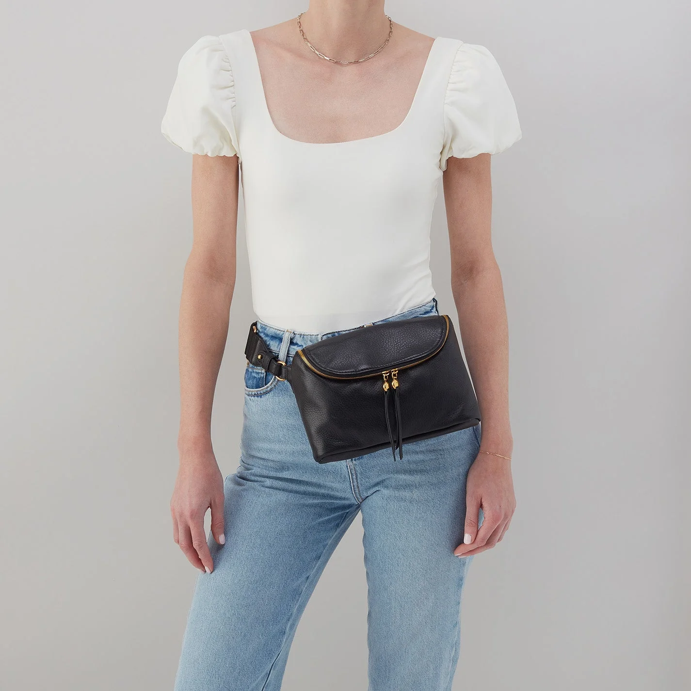 Fern Large Belt Bag in Pebbled Leather - Black - Image 5