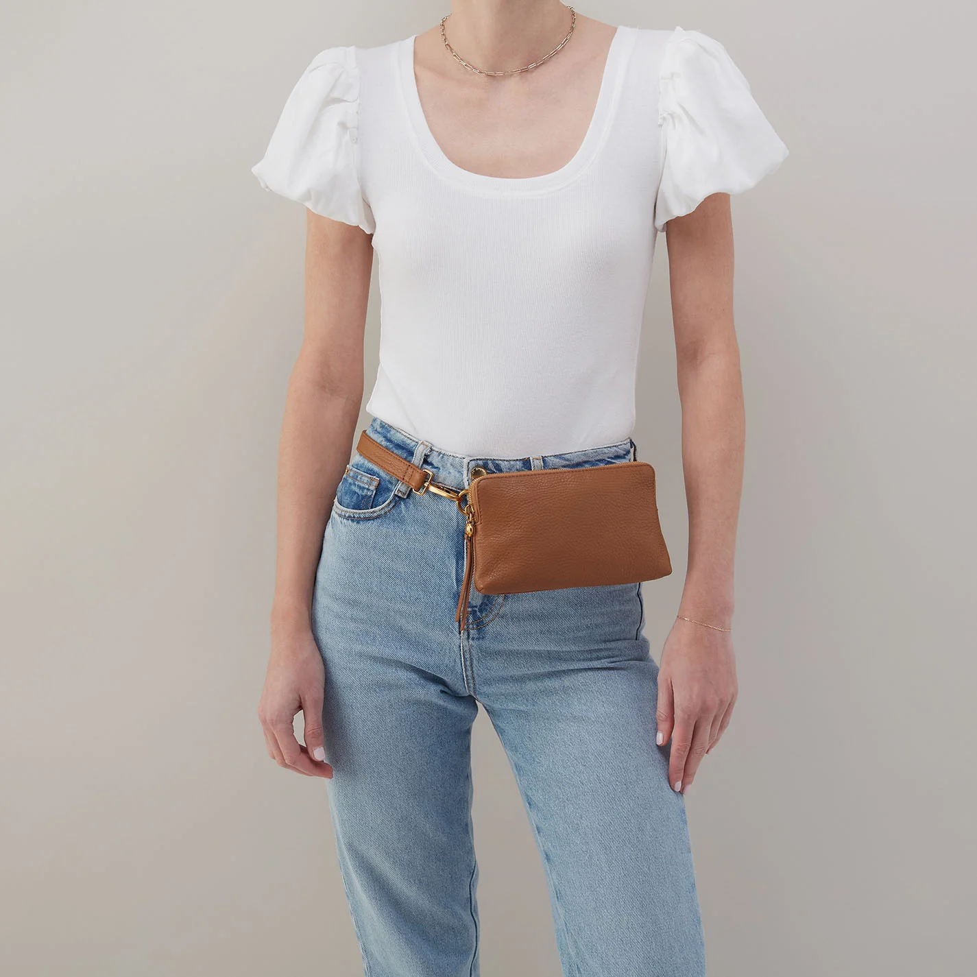 Fern Slim Belt Bag In Pebbled Leather - Warm Honey - Image 4