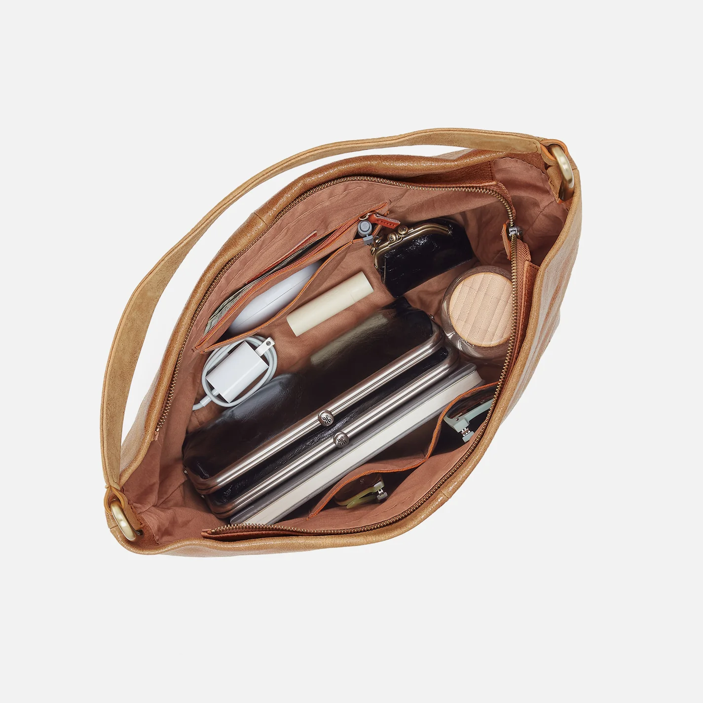 Harley Hobo In Buffed Leather - Whiskey - Image 4