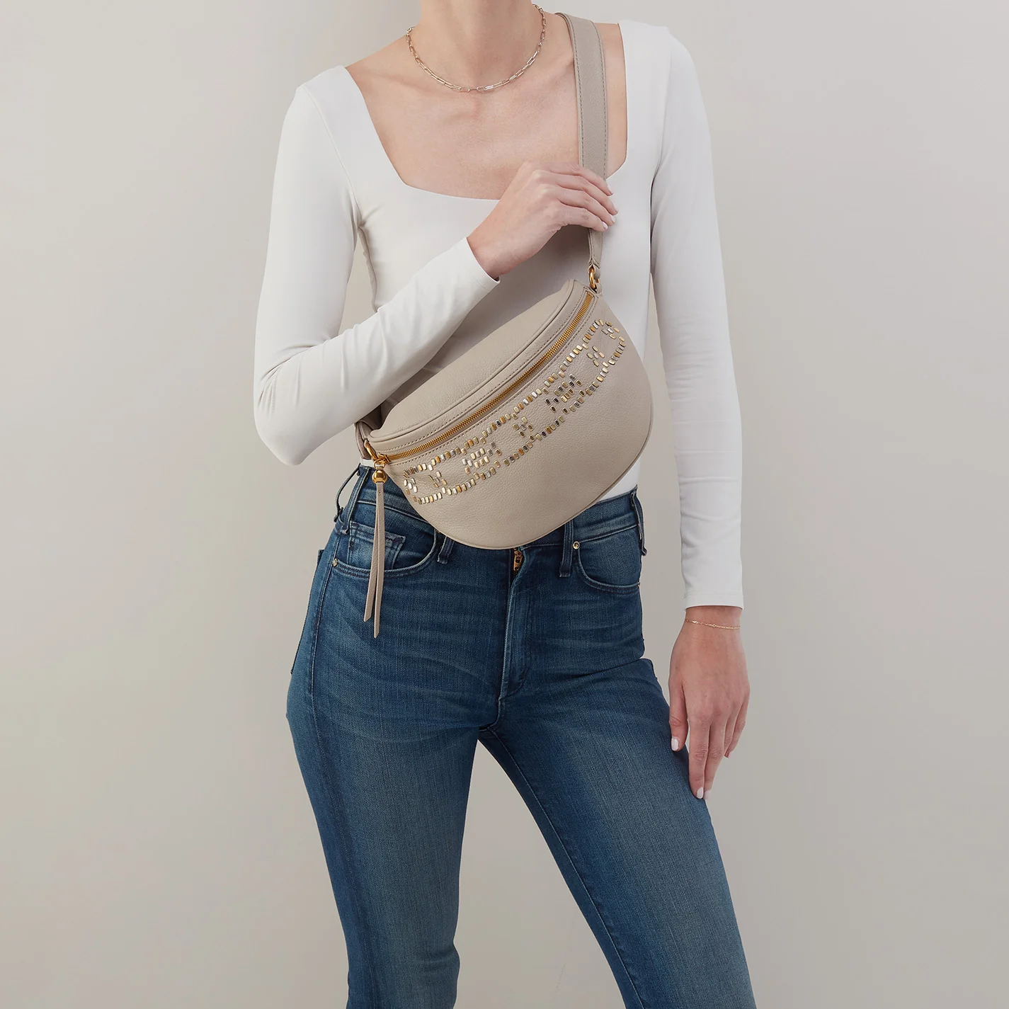 Juno Belt Bag In Pebbled Leather - Taupe - Image 3