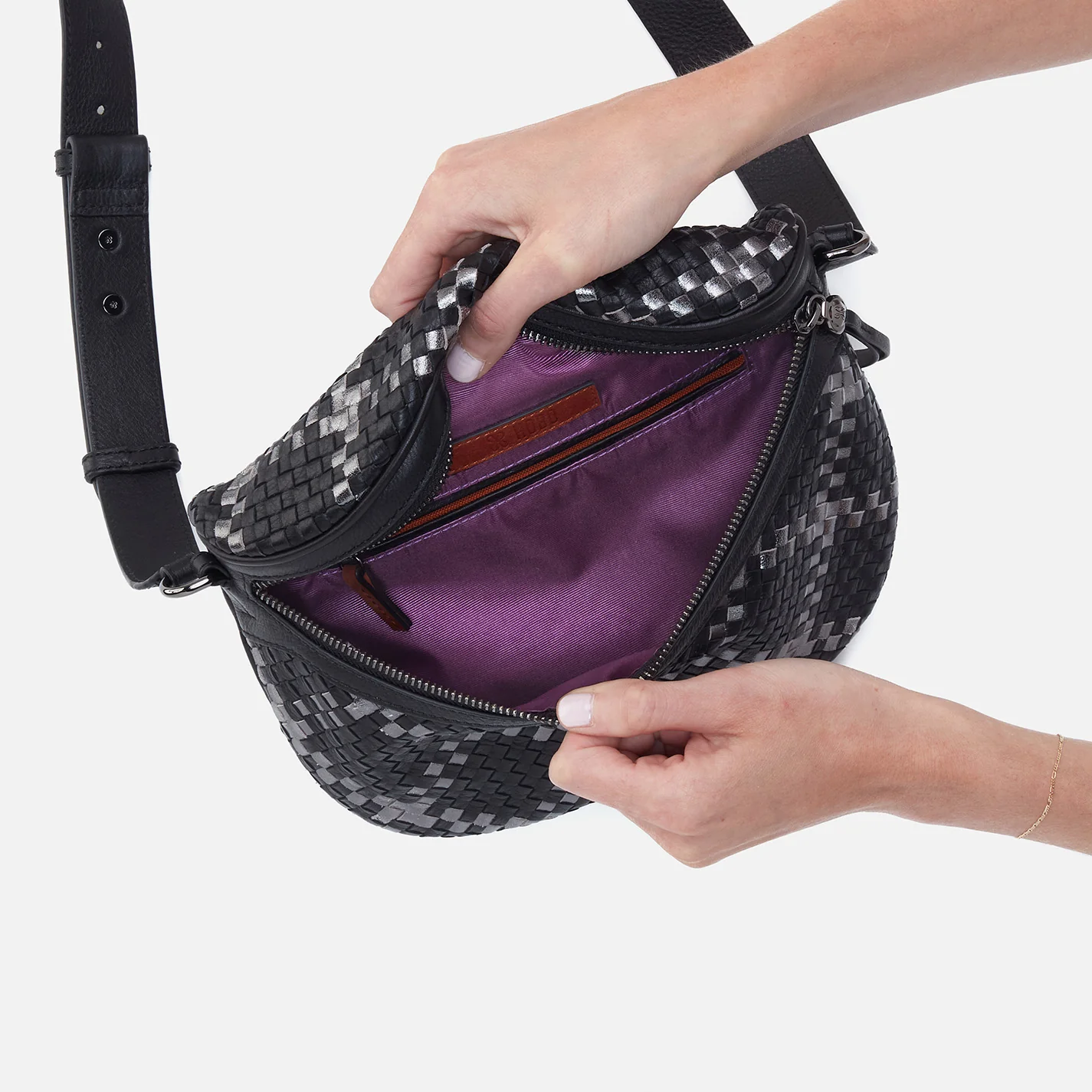 Juno Belt Bag In Woven Leather - Black Metallic Woven - Image 4