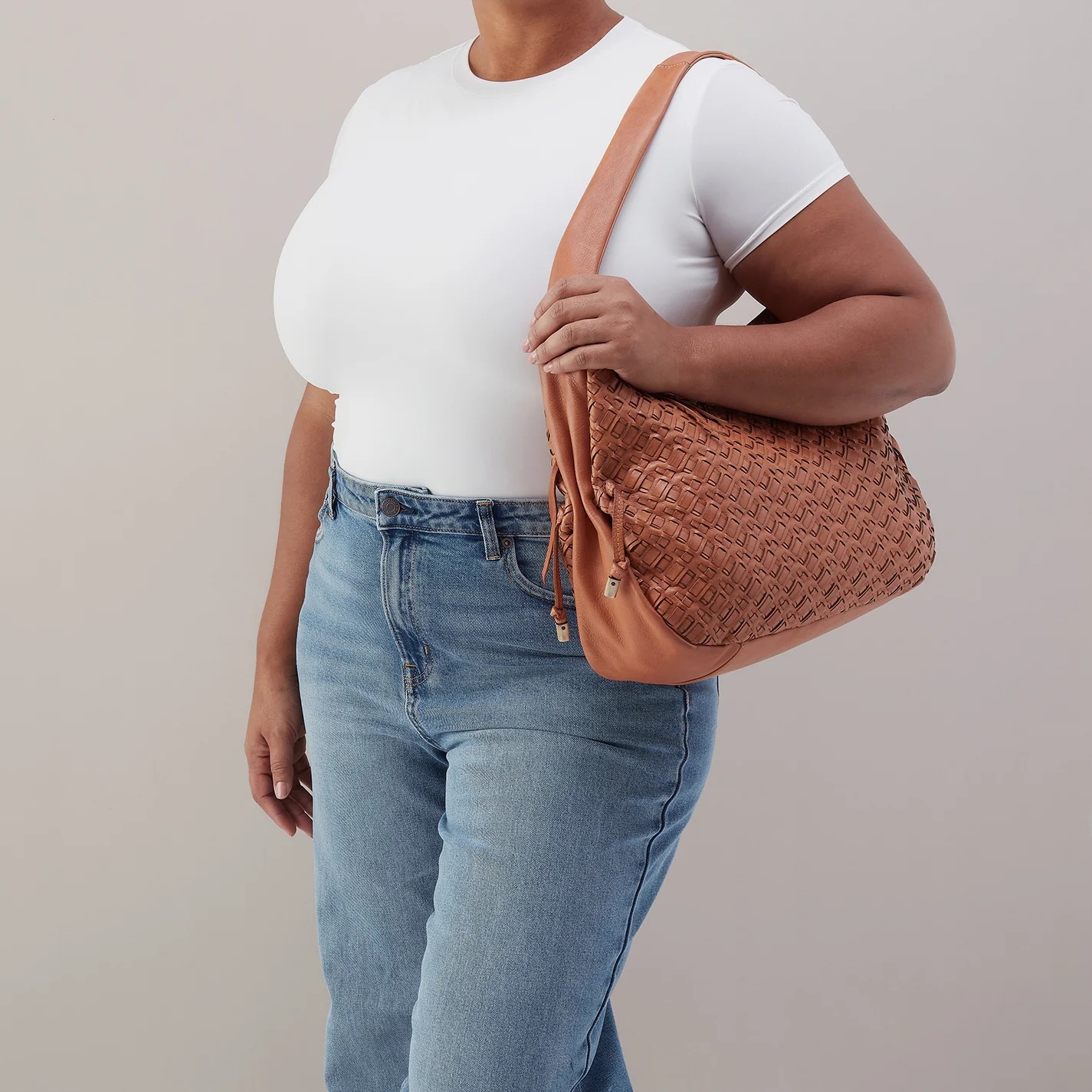 Kori Hobo In Washed Leather - Harvest Wheat - Image 3