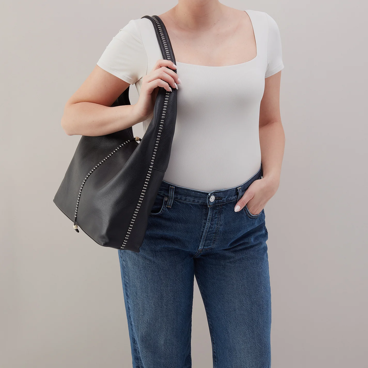 La Jolla Hobo In Cloud Leather - Black - Image 3