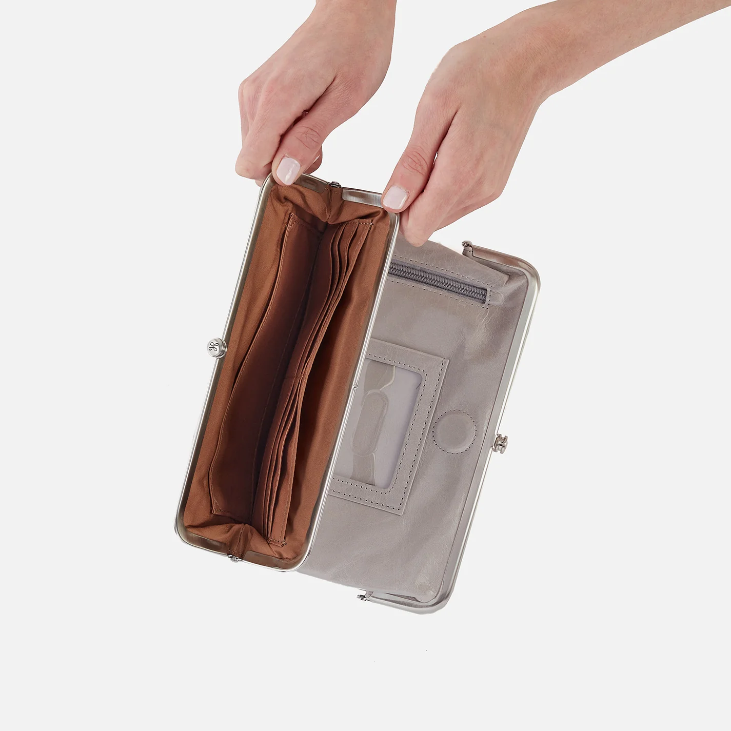 Lauren Clutch-Wallet In Polished Leather - Light Grey - Image 6