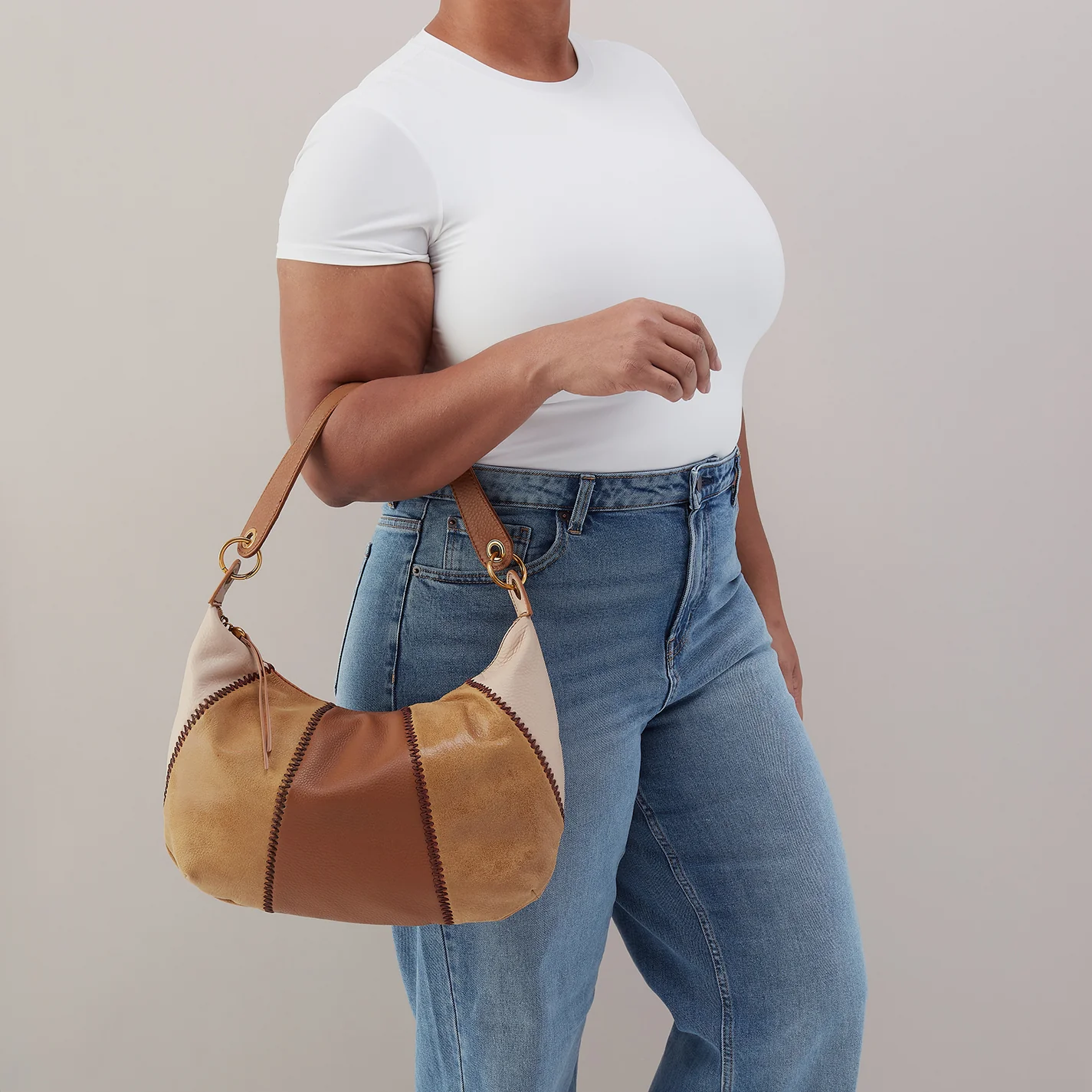 Opal Shoulder In Pebbled Leather - Timber Brown - Image 3