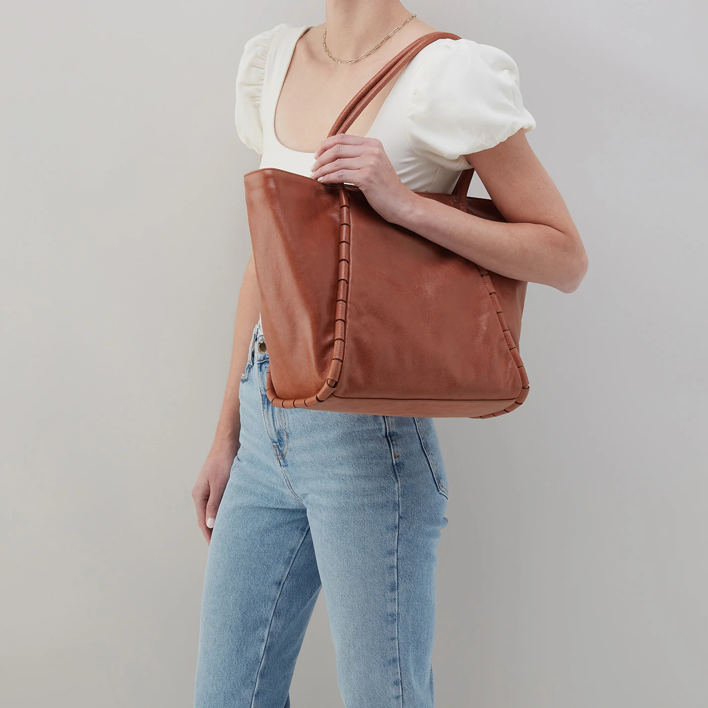 Phoebe Tote In Smooth Leather - Saddle - Image 3