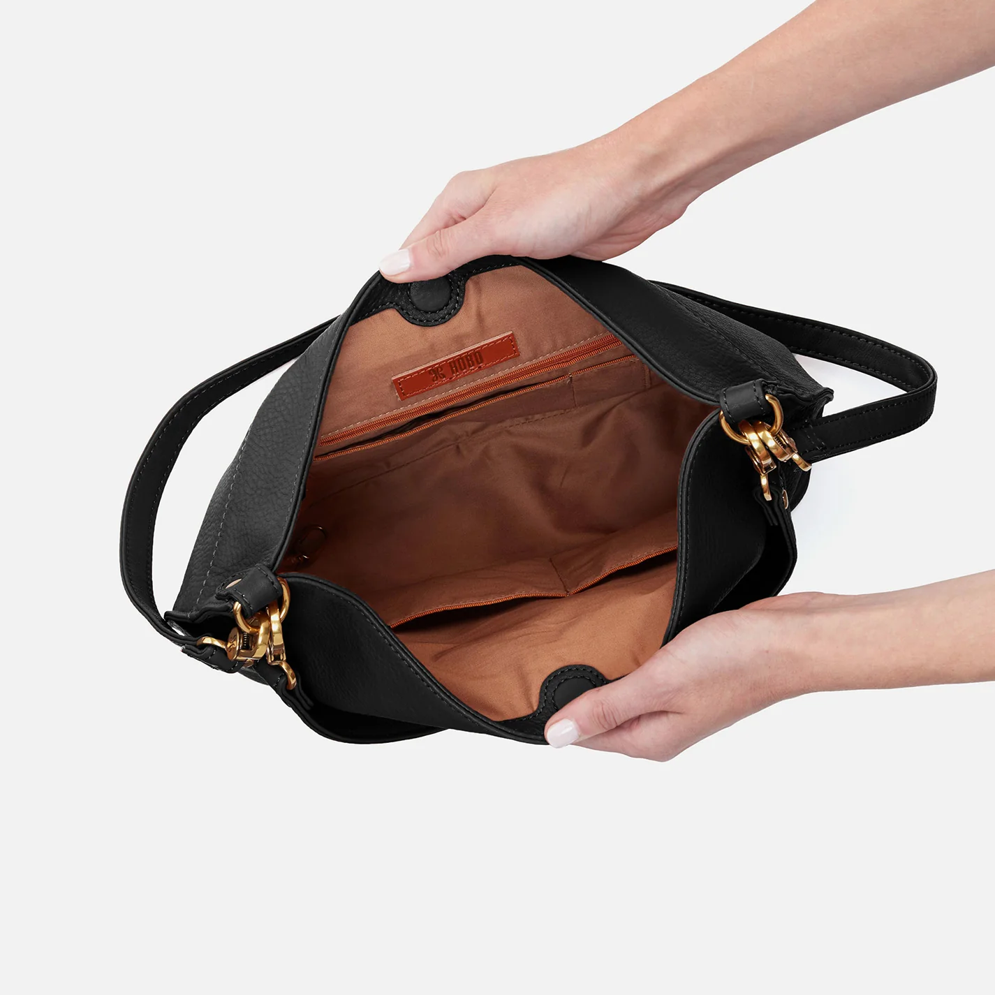 Pier Shoulder Bag In Pebbled Leather - Black - Image 3