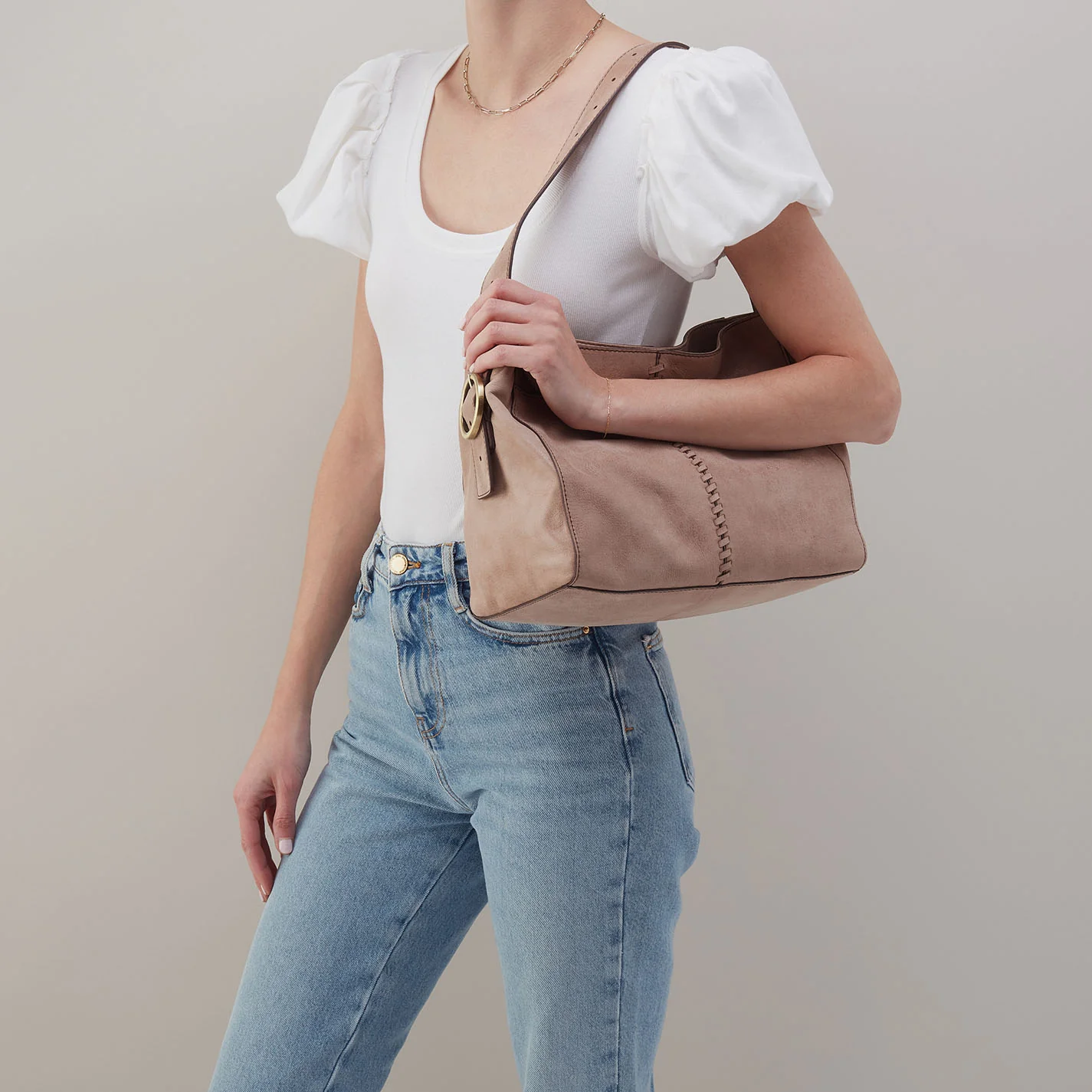 Render Shoulder Bag In Buffed Leather - Hazel - Image 3
