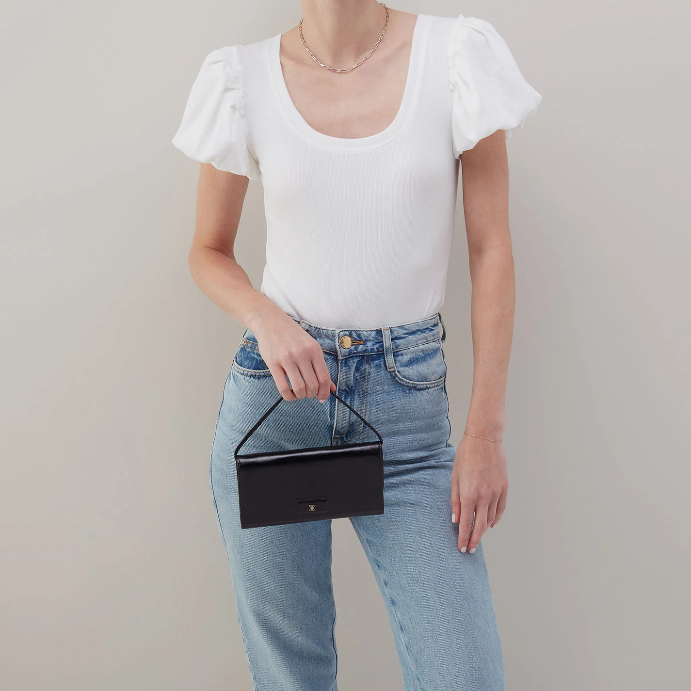Romy Wallet Crossbody in Polished Leather - Black - Image 4