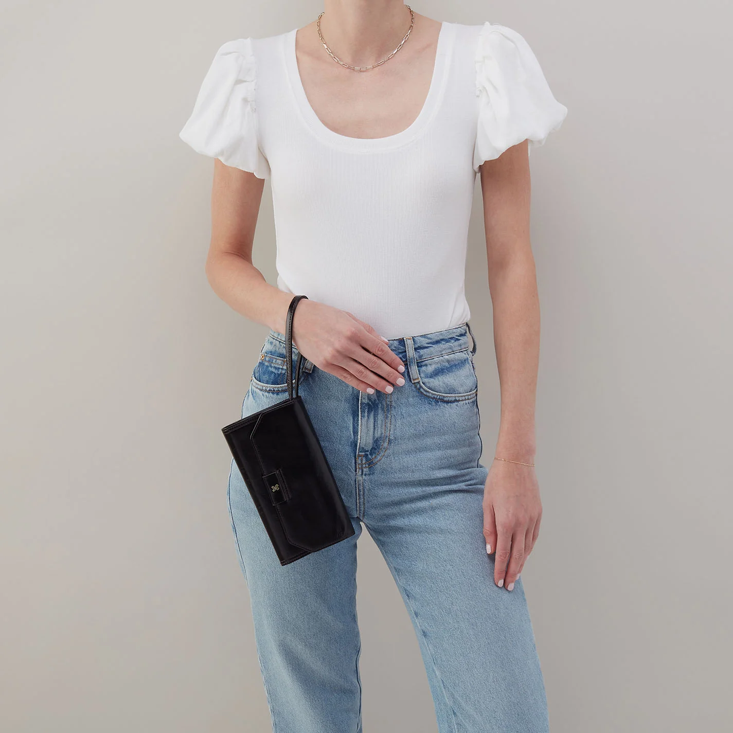 Romy Wallet Crossbody in Polished Leather - Black - Image 5