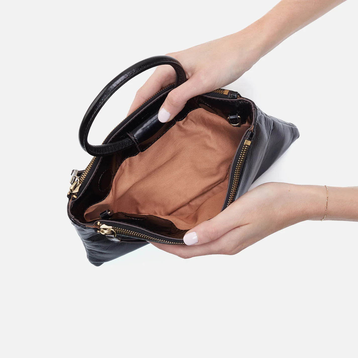 Sable Crossbody In Polished Leather - Black - Image 3