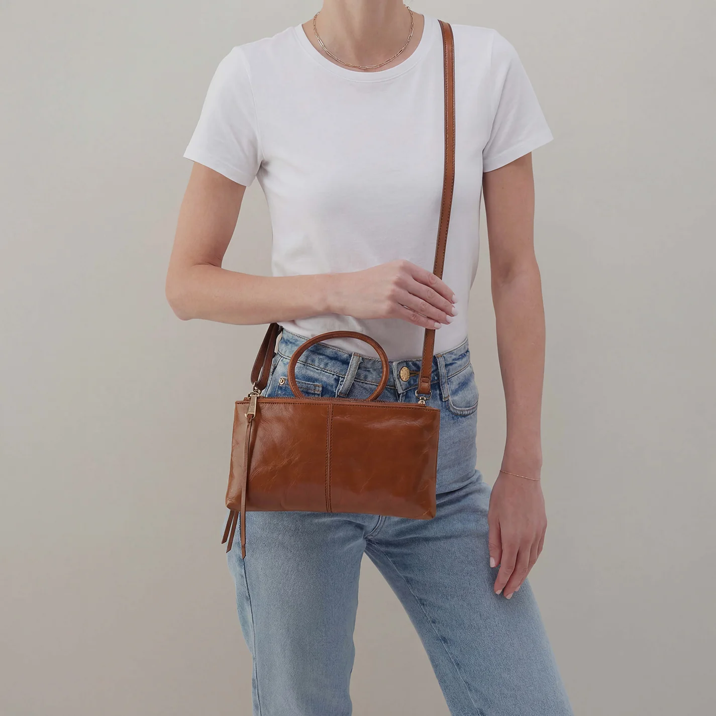Sable Crossbody In Polished Leather - Truffle - Image 3