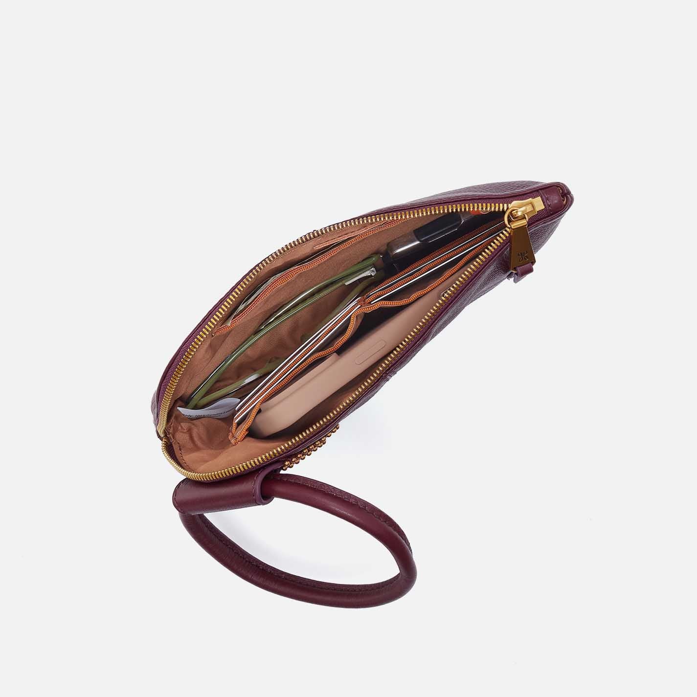 Sable Wristlet in Pebbled Leather - Mulberry Glaze - Image 4