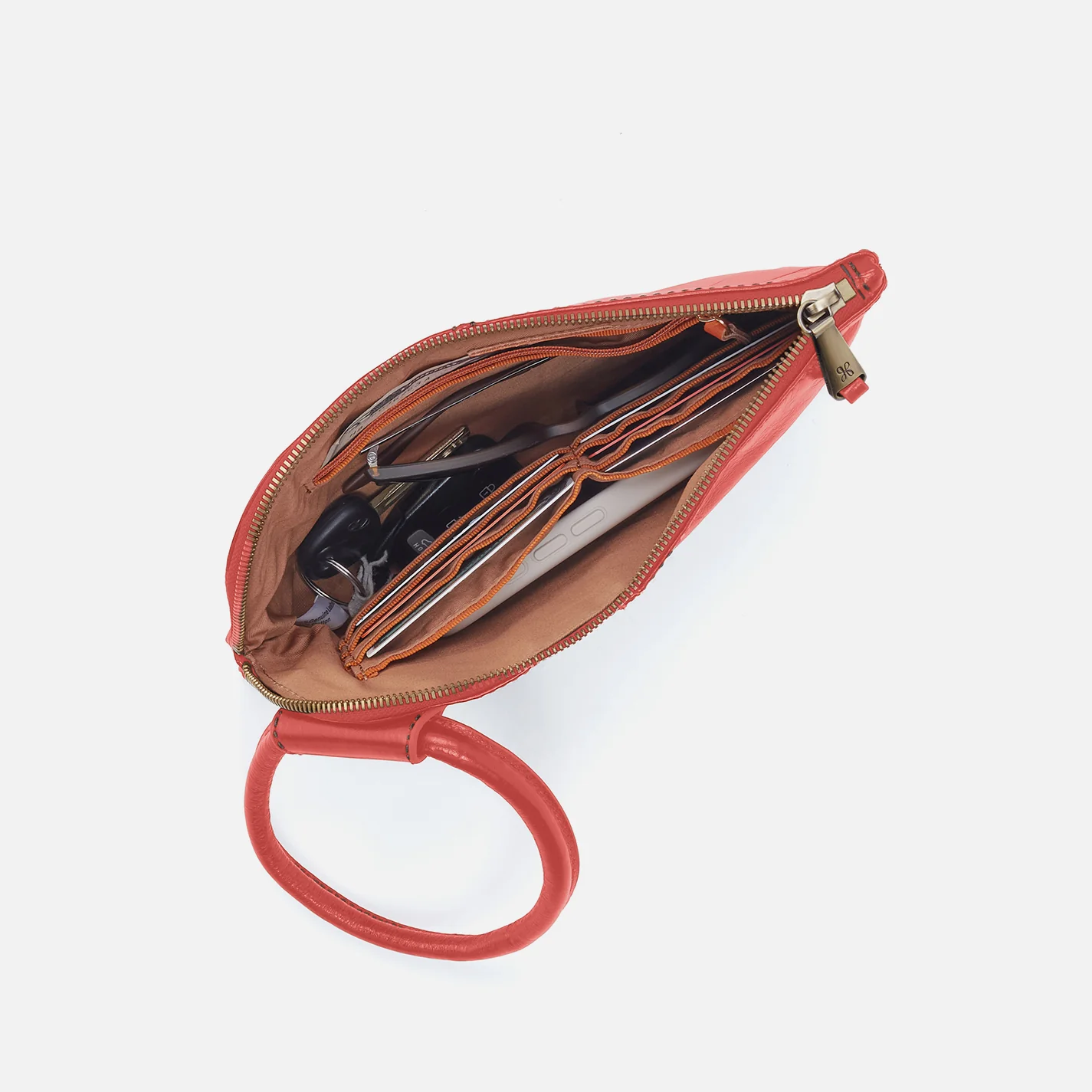 Sable Wristlet In Polished Leather - Pink Mirage - Image 3
