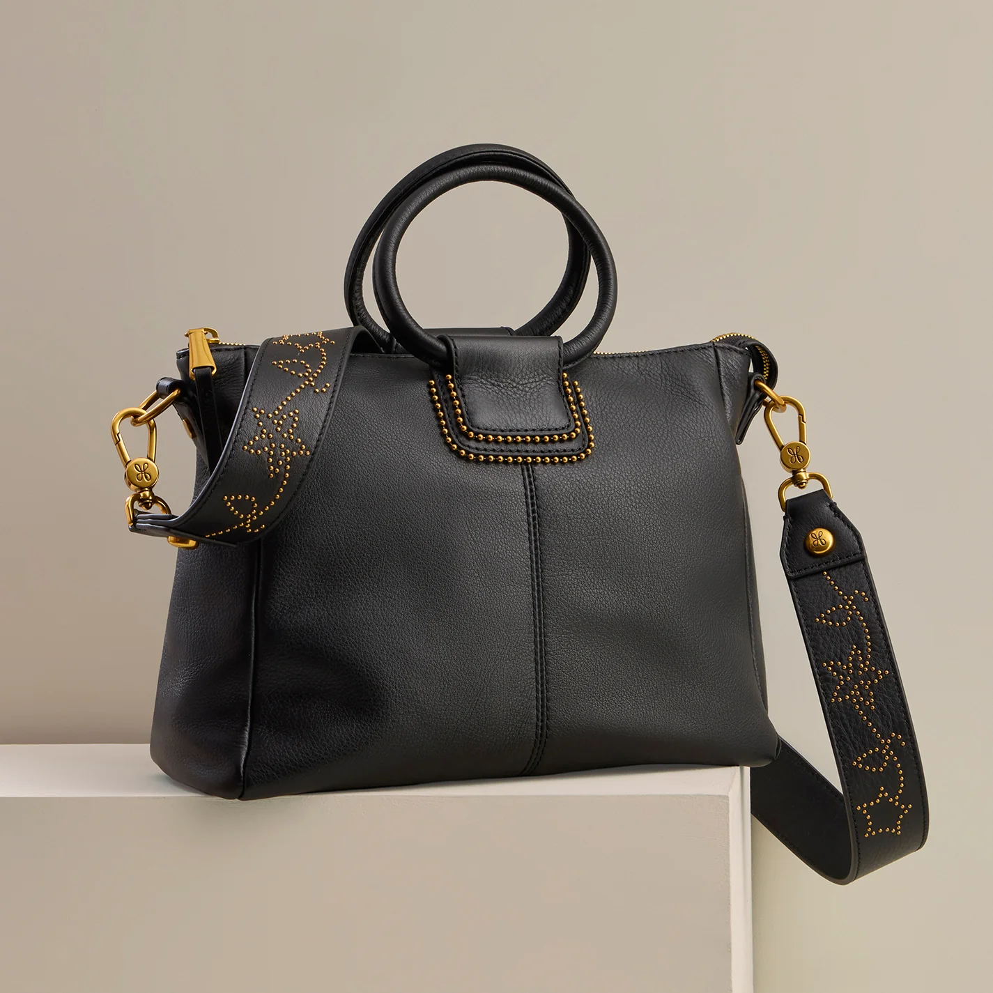 Sheila Medium Satchel in Pebbled Leather - Black With Studs - Image 2
