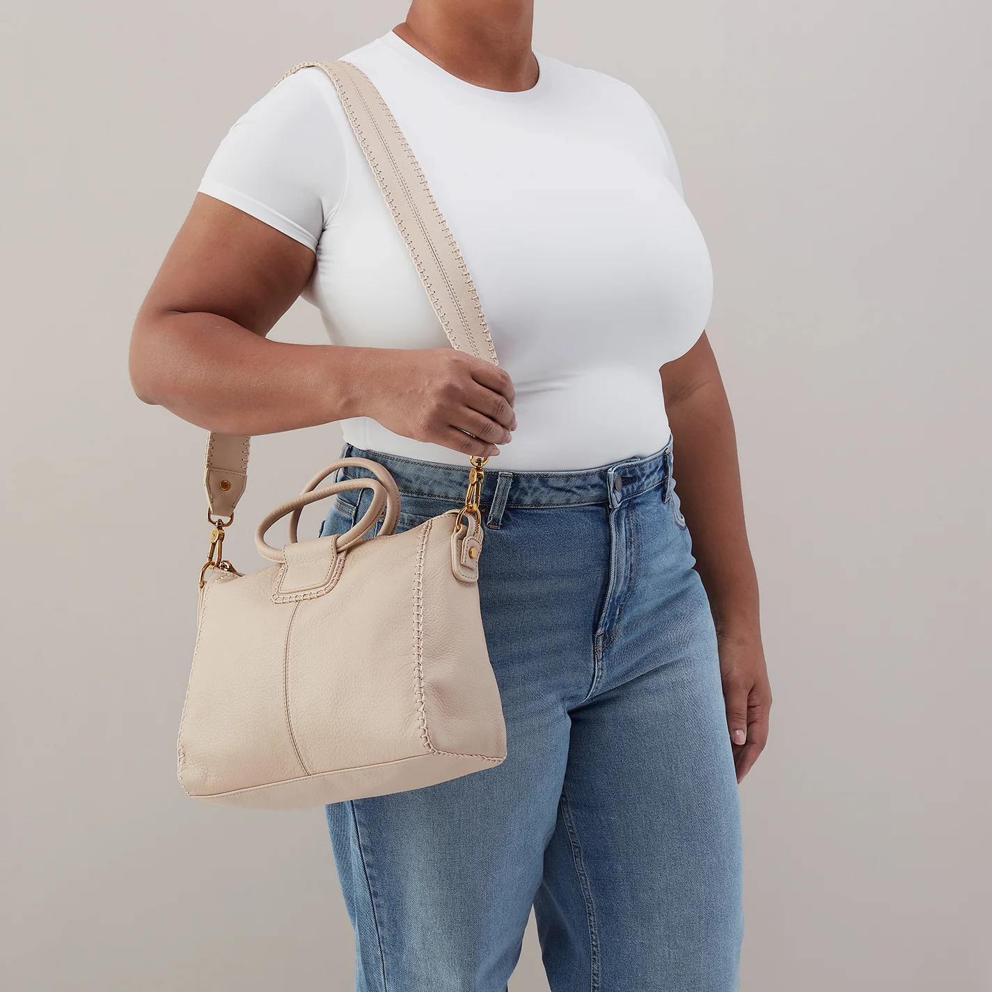 Sheila Medium Satchel In Pebbled Leather - Stonewash - Image 3