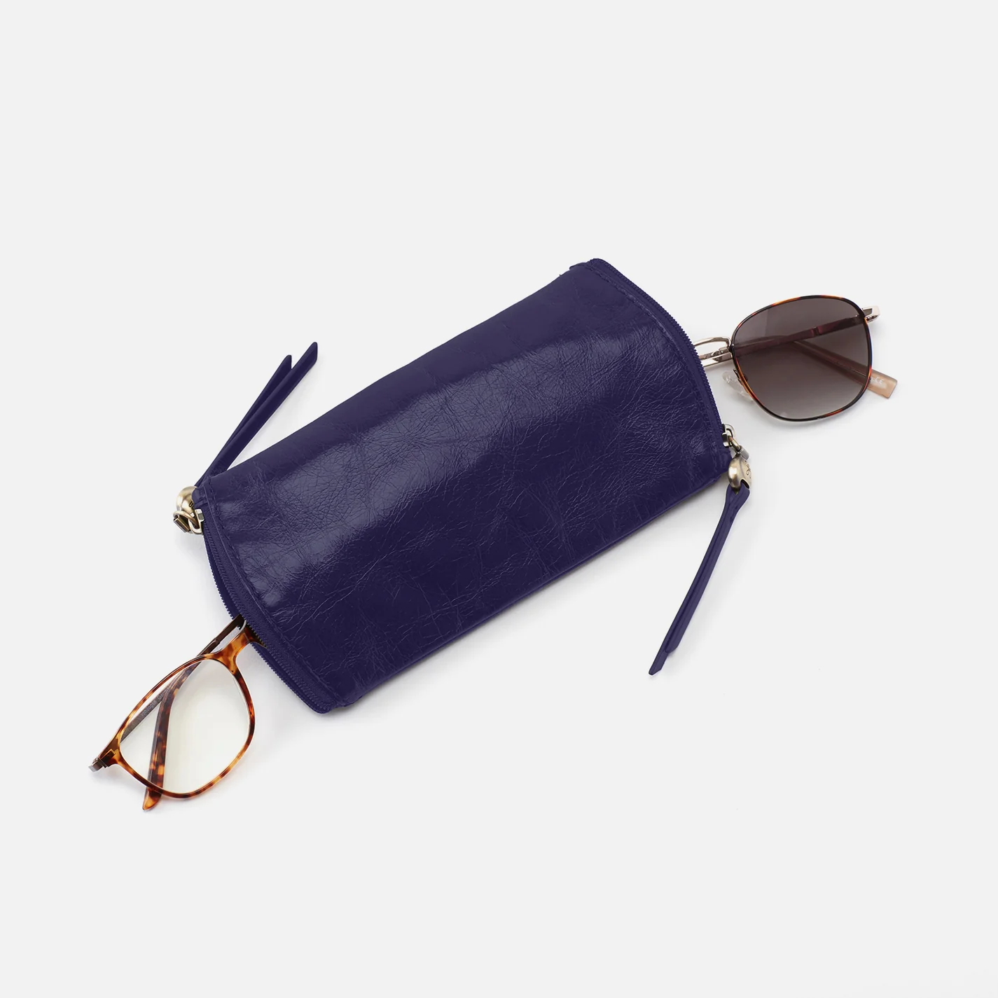 Spark Double Eyeglass Case in Polished Leather - Winter Violet - Image 2