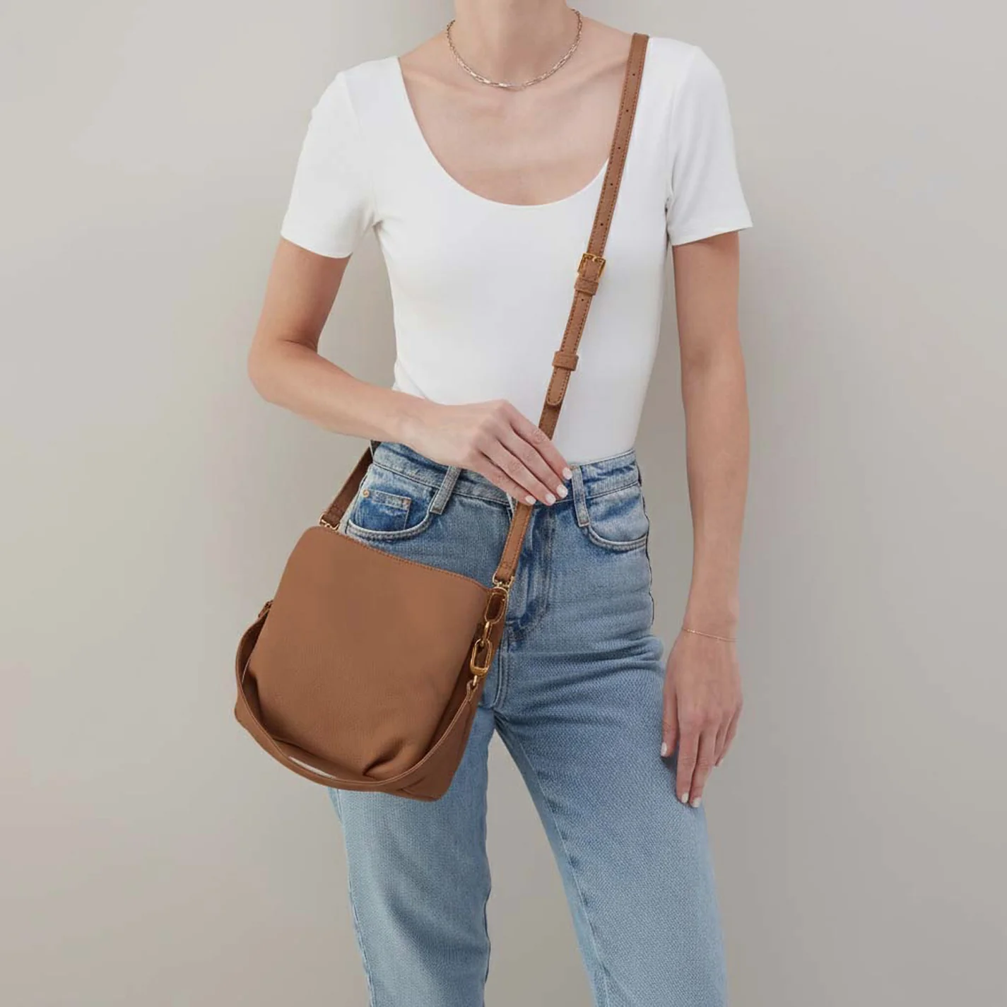 Starr Convertible Shoulder Bag In Pebbled Leather - Timber Brown - Image 2