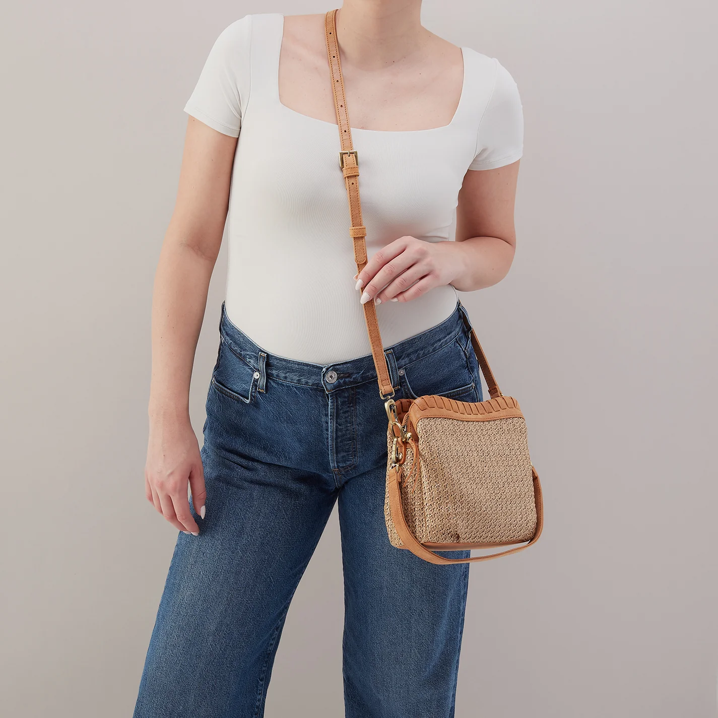 Starr Convertible Shoulder Bag In Woven Straw - Meadow Woven Straw - Image 3