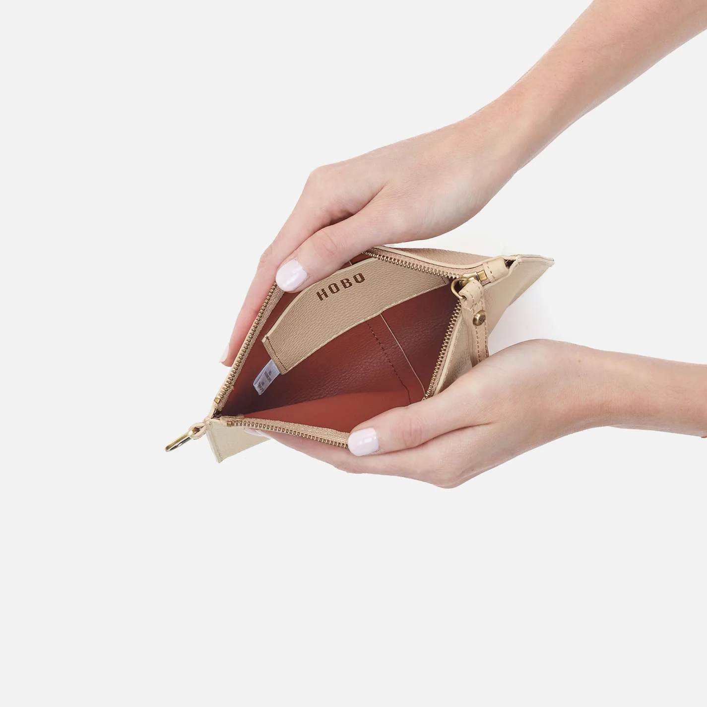 Vida Small Pouch In Micro Pebbled Leather - Almond - Image 3